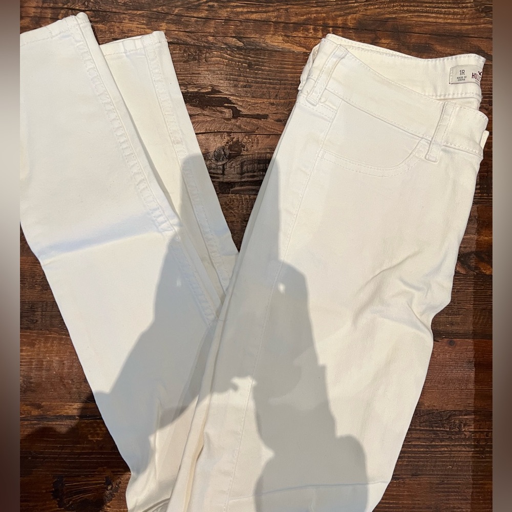 White Hollister Skinny Jeans